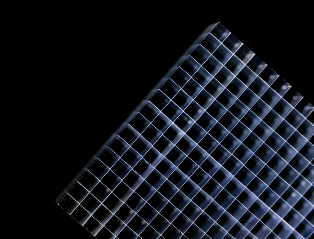 Detector digital cu ghid de lumină integrat